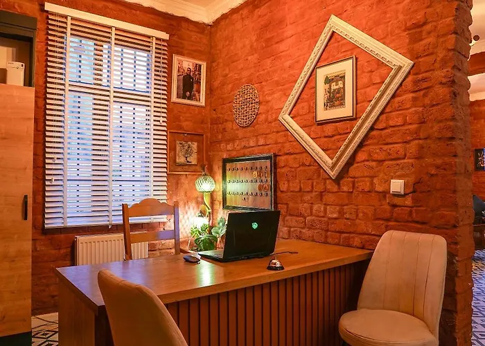 St Moscow Taksim By Emmy