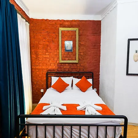 St Moscow Taksim By Emmy Istanbul