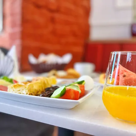 St Moscow Taksim By Emmy