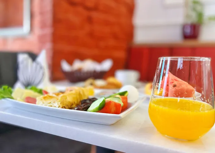 St Moscow Taksim By Emmy