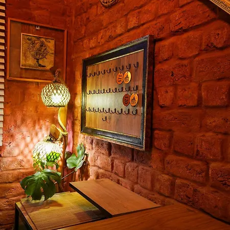 Emmy Taksim * İstanbul